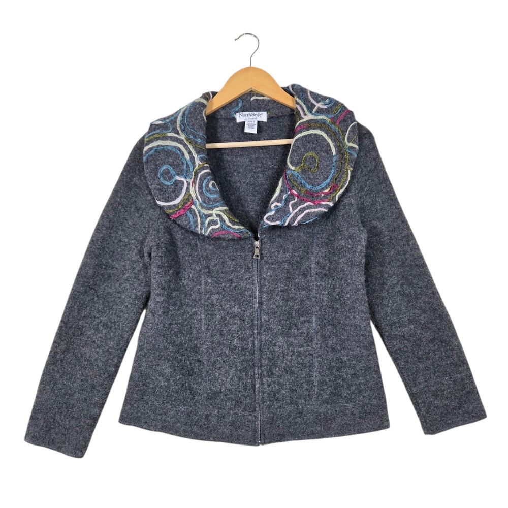 North Style 100% Boiled Wool Jacket S Gray Embroidered Swirl Collar Art Piece